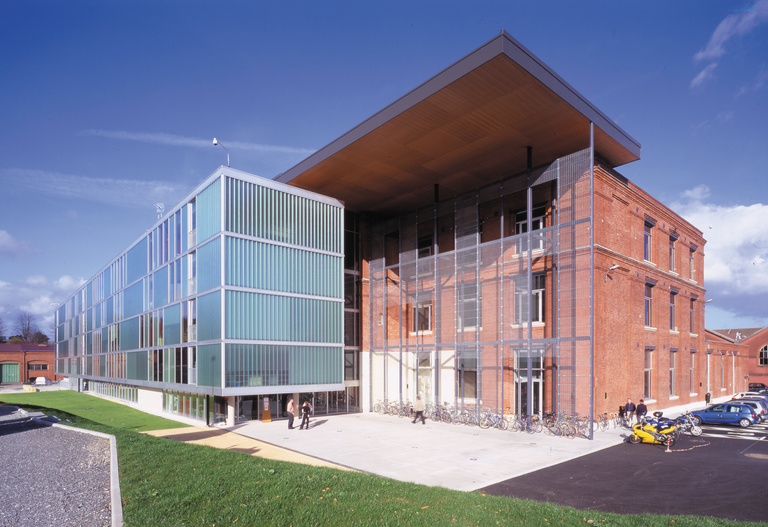 Carta - Reichen et Robert Associates - RRA∏Luc Boegly_RÇalisation_0041BELB5_place entree-cmjn.jpg