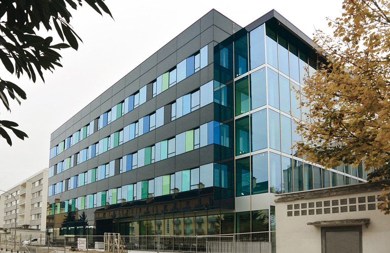 Carta - Reichen et Robert Associates - saa-architectes_equipements_caf77_melun_photo_2.jpg