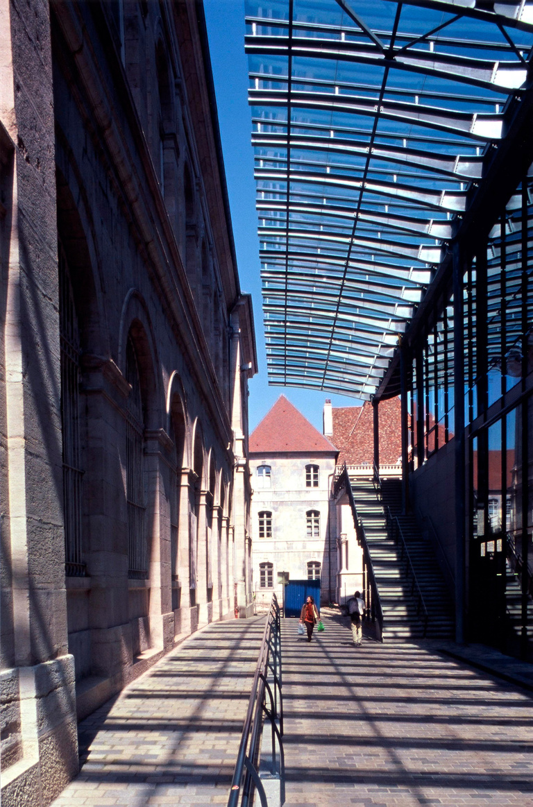 Carta - Reichen et Robert Associates - Passage PÉris.jpg